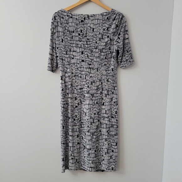 Ralph Lauren Graphic Design Wrap Dress Size 12 - Picture 9 of 14